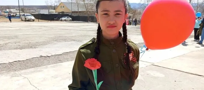поделка Гвоздика