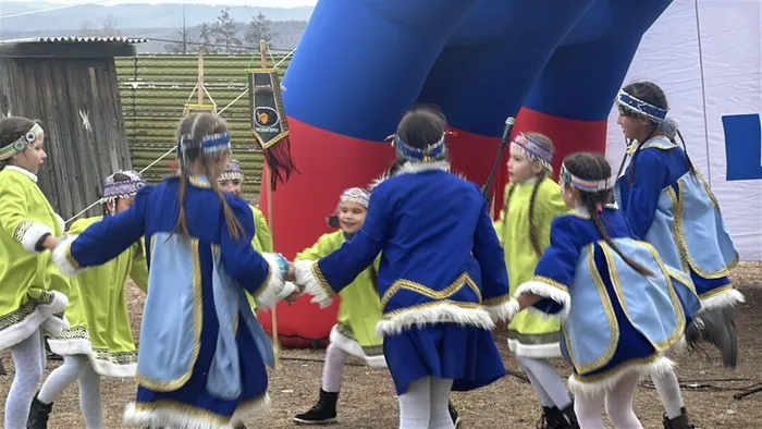 танец "Северные узоры"