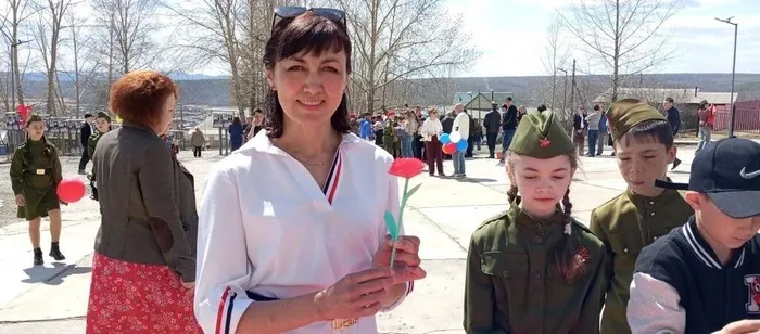 поделка Гвоздика