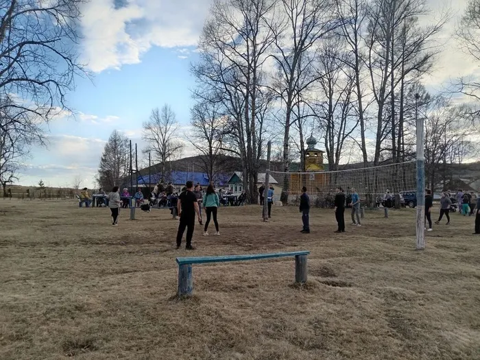 Соревнования по волейболу