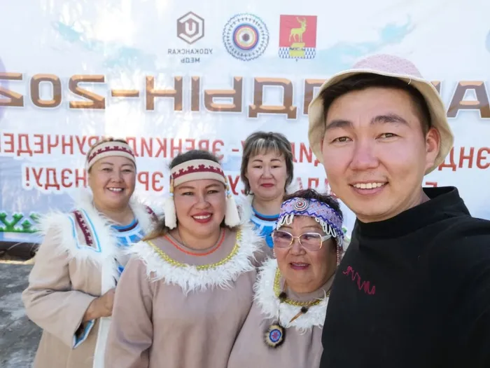 ансамбль "Семья Кутончиных"